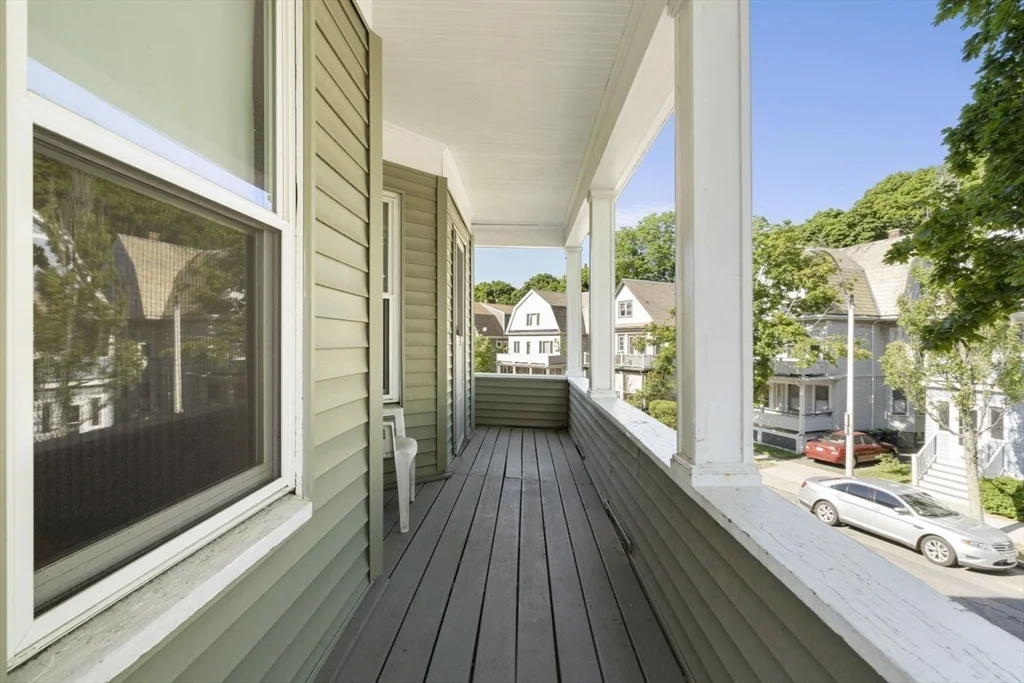 4 bed, 2 bath apartment for rent at 26 Pennsylvania Ave Unit 26, East Somerville — photo 13 of 25
