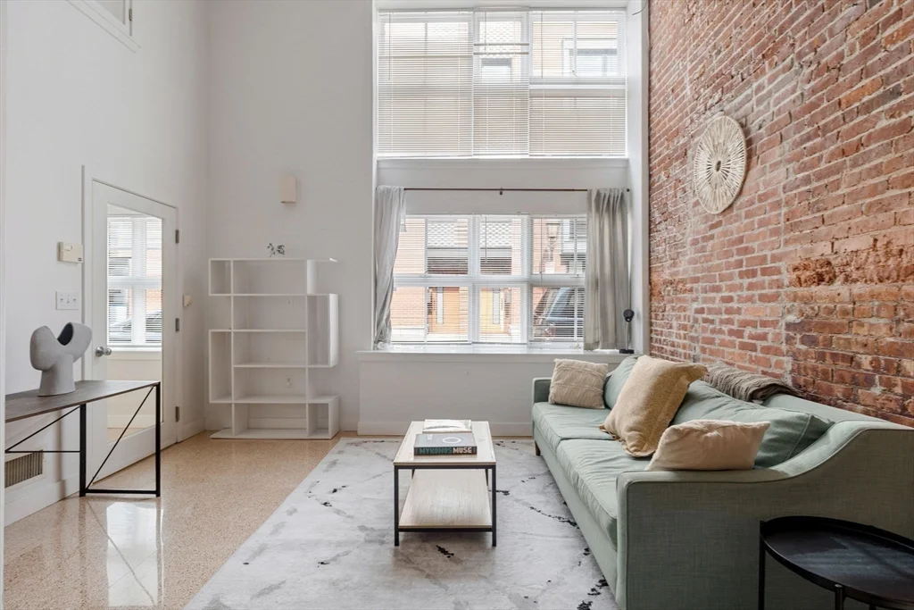 2 bed, 1 bath apartment for rent at 26 Piedmont St Unit 26, Back Bay — photo 6 of 19