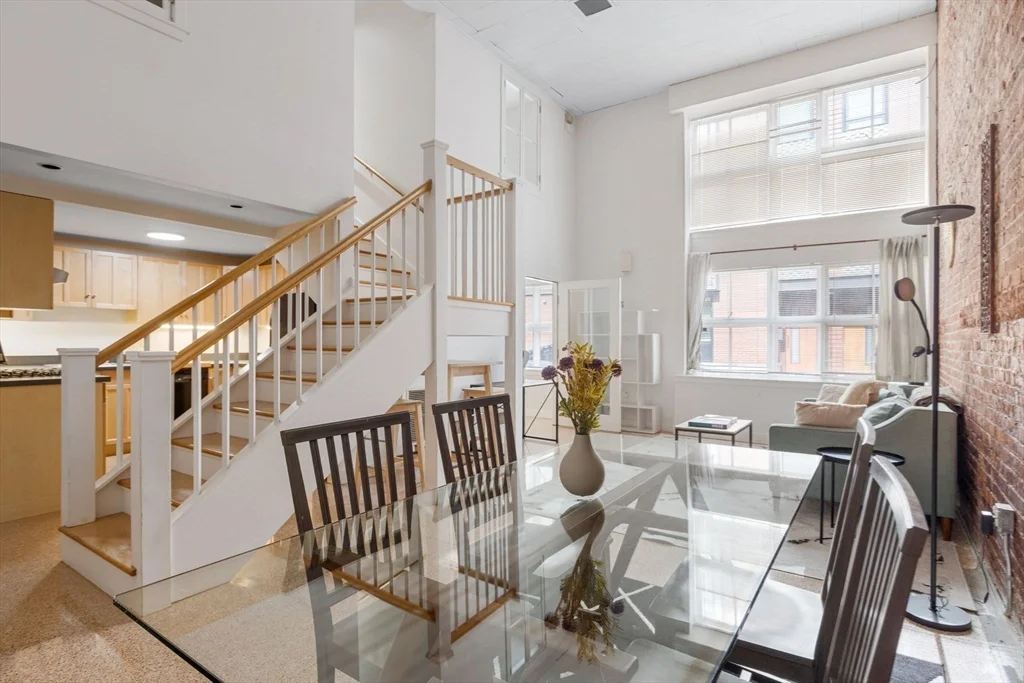 2 bed, 1 bath apartment for rent at 26 Piedmont St Unit 26, Back Bay