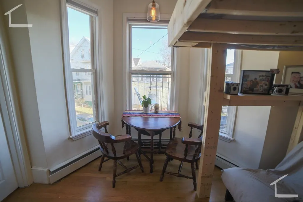 Studio bed, 1 bath apartment for rent at 26 Pinckney St Unit 3, East Somerville — photo 9 of 19