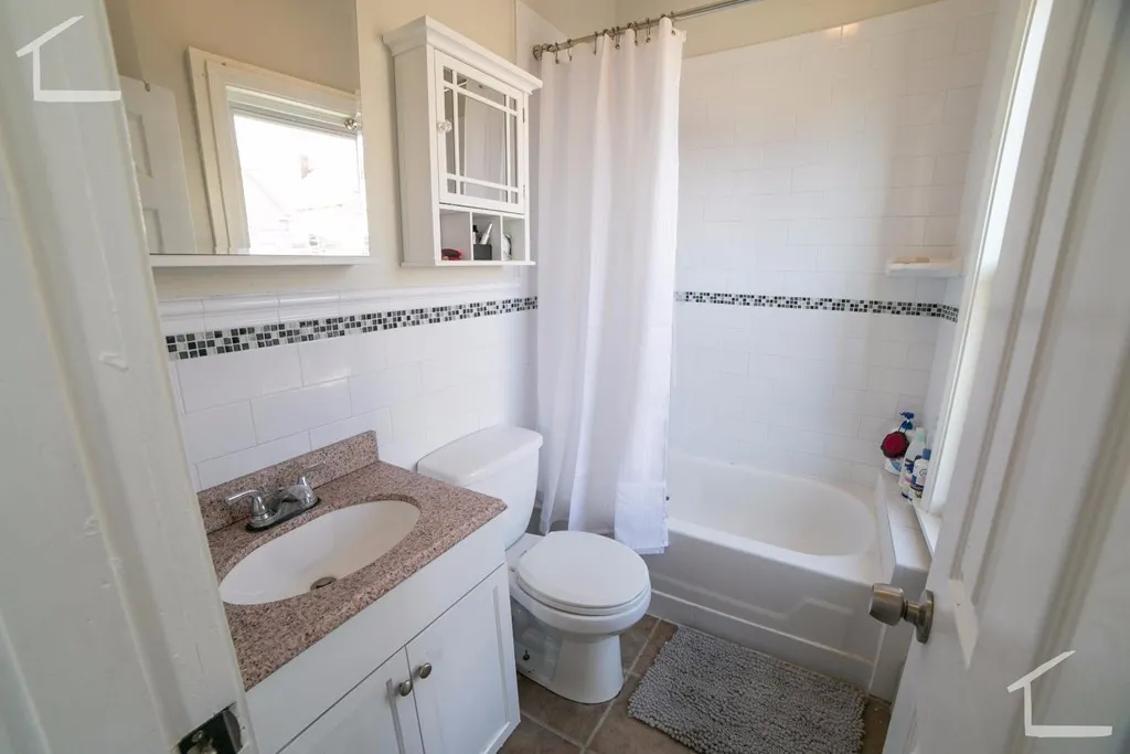 Studio bed, 1 bath apartment for rent at 26 Pinckney St Unit 3, East Somerville — photo 11 of 19