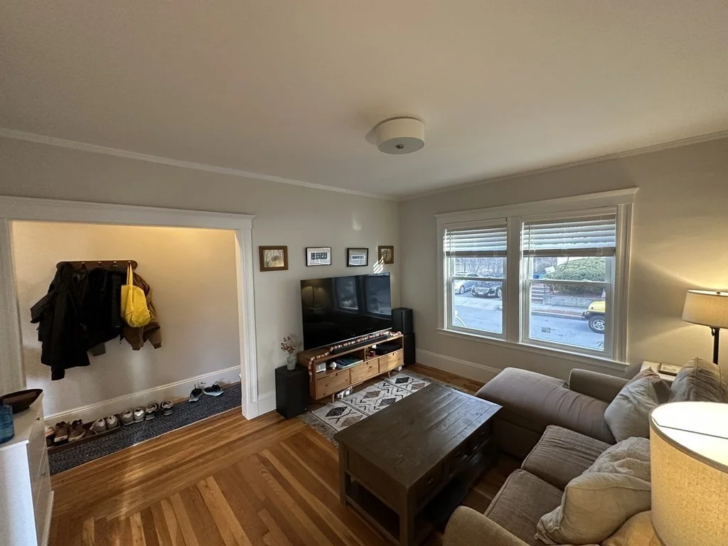 2 bed, 1 bath apartment for rent at 26 Playstead Rd Unit 1, Newton — photo 5 of 9
