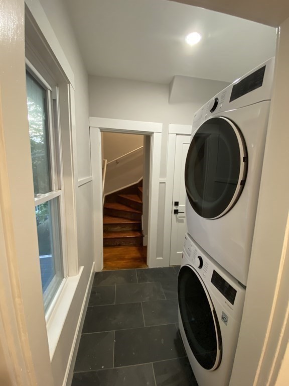4 bed, 2 bath apartment for rent at 26 Playstead Rd Unit 2, Newton Corner — photo 24 of 27