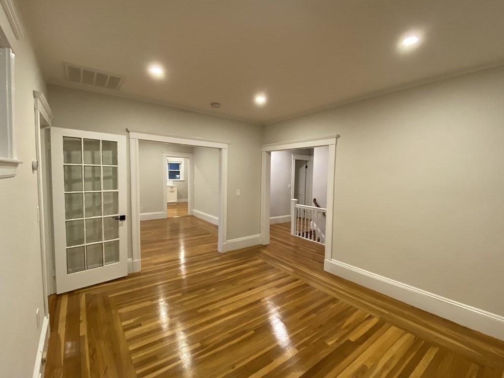 4 bed, 2 bath apartment for rent at 26 Playstead Rd Unit 2, Newton Corner — photo 6 of 27