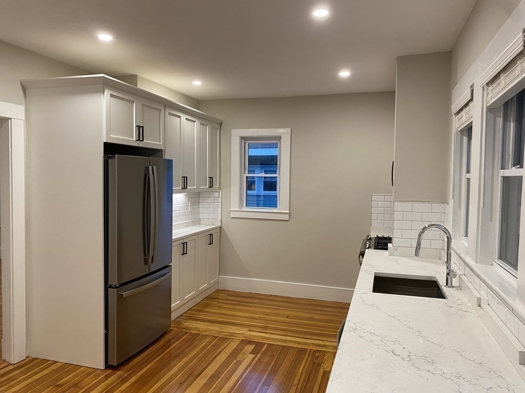 4 bed, 2 bath apartment for rent at 26 Playstead Rd Unit 2, Newton Corner — photo 1 of 27