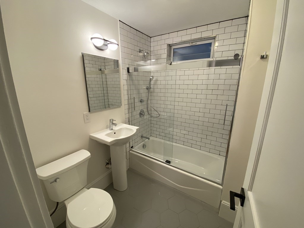 4 bed, 2 bath apartment for rent at 26 Playstead Rd Unit 2, Newton Corner — photo 21 of 27