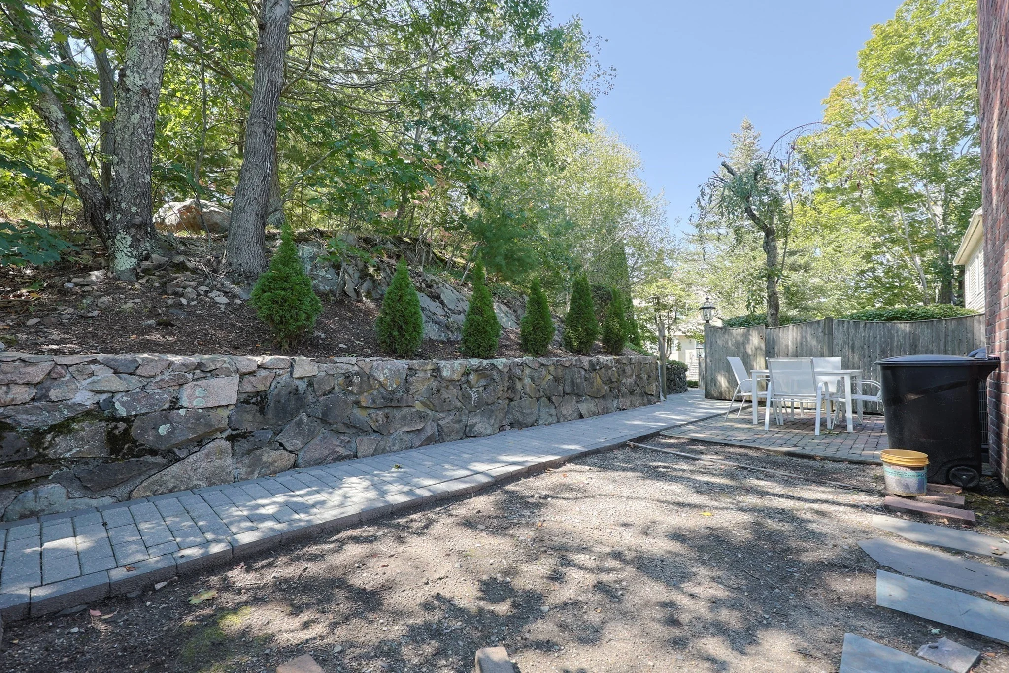 2 bed, 2 bath apartment for rent at 26 Pleasant St Unit B, Wellesley — photo 21 of 23