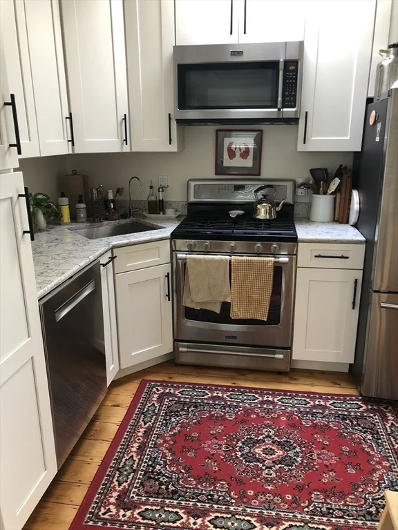 2 bed, 2 bath apartment for rent at 26 Prospect Unit 3, Charlestown — photo 5 of 19
