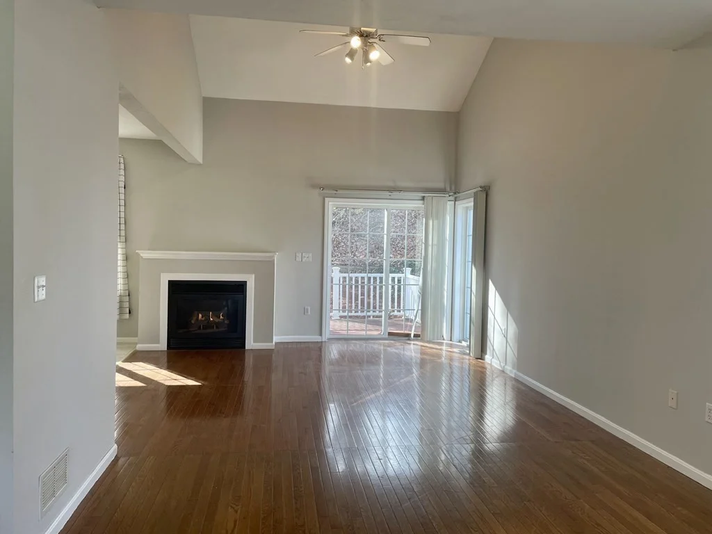 2 bed, 2 bath apartment for rent at 26 Ptarmigan Dr Unit 26, Shrewsbury — photo 10 of 36