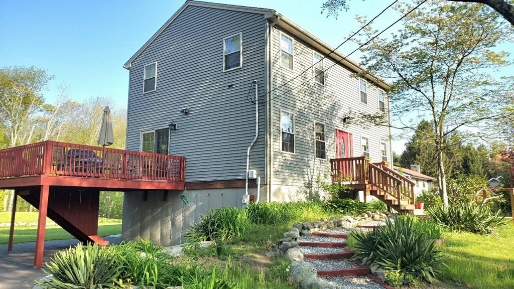 3 bed, 2 bath apartment for rent at 26 Purchase St, Rehoboth — photo 2 of 34