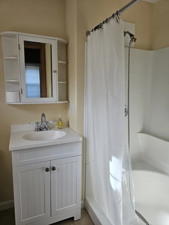 3 bed, 2 bath apartment for rent at 26 Purchase St Unit 1, Rehoboth — photo 25 of 42