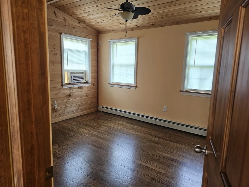 3 bed, 2 bath apartment for rent at 26 Purchase St Unit 1, Rehoboth — photo 36 of 42
