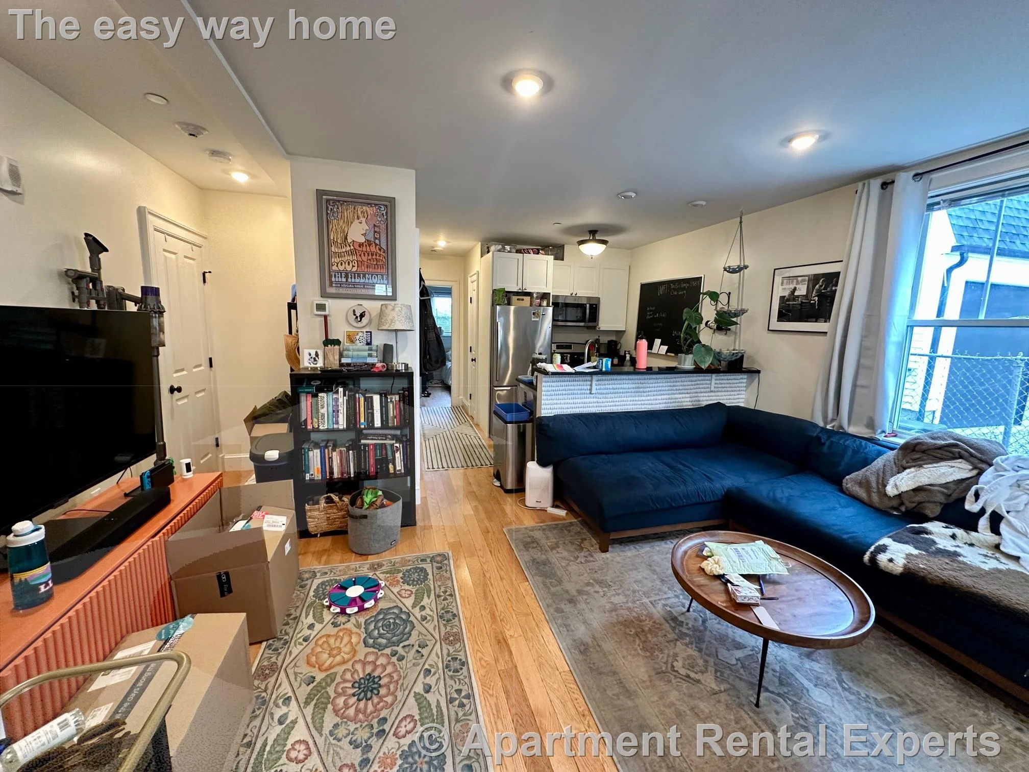 2 bed, 1 bath apartment for rent at 26 Putnam St Unit 1, Spring Hill — photo 3 of 11