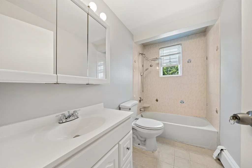 2 bed, 1 bath apartment for rent at 26 Revere St Unit 3A, Canton — photo 7 of 19