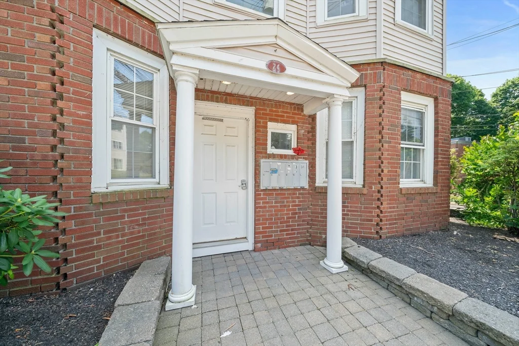 2 bed, 1 bath apartment for rent at 26 Revere St Unit 3A, Canton — photo 13 of 19