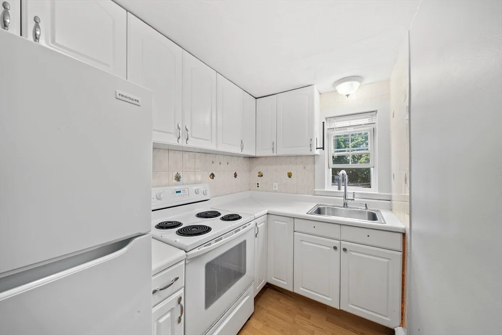 2 bed, 1 bath apartment for rent at 26 Revere St Unit 3A, Canton — photo 9 of 19
