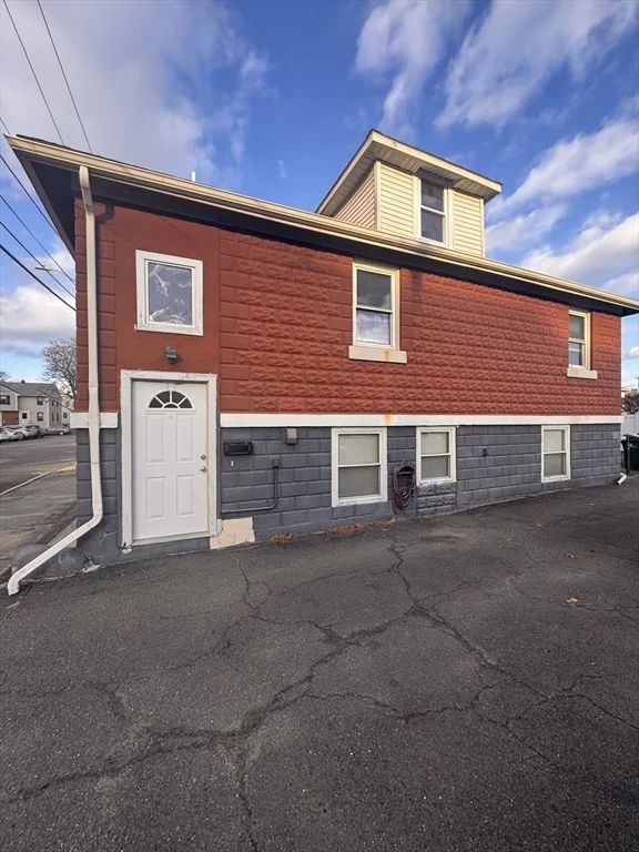 2 bed, 1 bath apartment for rent at 26 Rockwell Ave Unit 2, Medford — photo 18 of 19