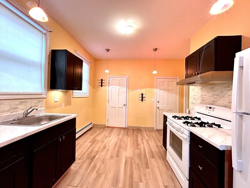 1 bed, 1 bath apartment for rent at 26 Sargent St Unit 1, Roxbury — photo 5 of 9