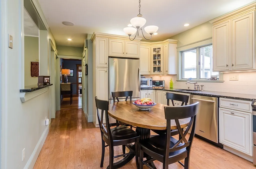 3 bed, 2 bath apartment for rent at 26 South Gate Park Unit 2, West Newton — photo 7 of 17
