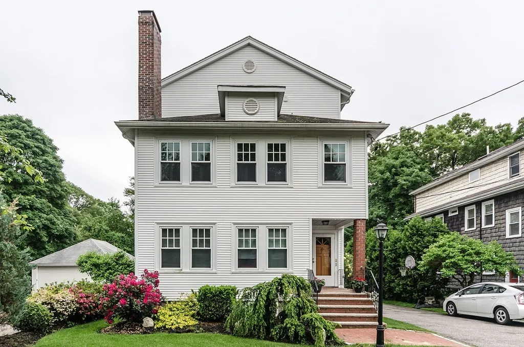 3 bed, 2 bath apartment for rent at 26 South Gate Park Unit 2, West Newton — photo 1 of 17