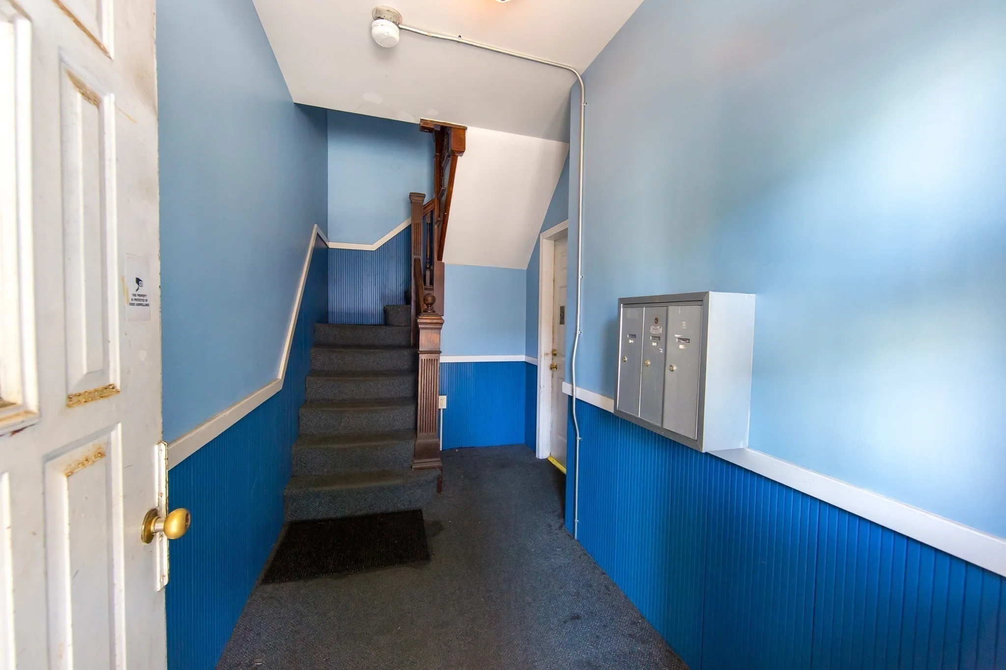 3 bed, 1 bath apartment for rent at 26 South Huntington Ave Unit 2, Coolidge Corner — photo 9 of 11