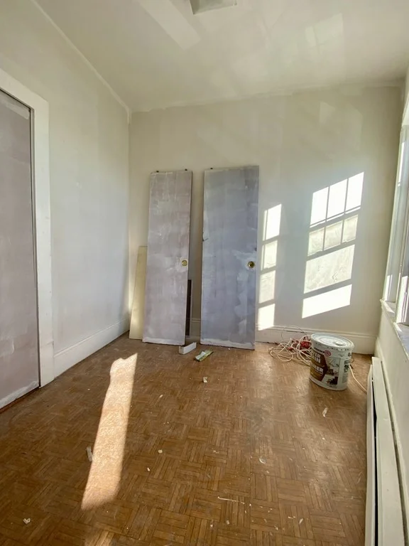 2 bed, 1 bath apartment for rent at 26 Spencer Ave Unit 3F, Bellingham Square — photo 2 of 6