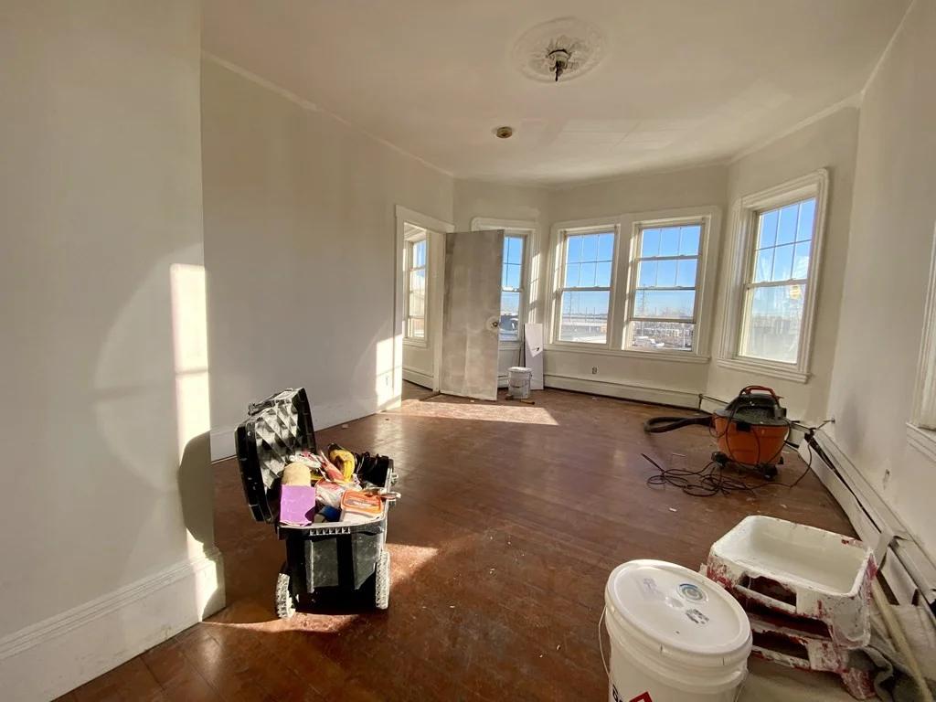 2 bed, 1 bath apartment for rent at 26 Spencer Ave Unit 3F, Bellingham Square — photo 1 of 6