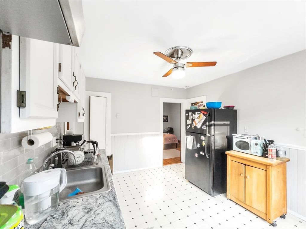 3 bed, 1 bath apartment for rent at 26 St Rose St Unit 1, Jamaica Plain — photo 6 of 40