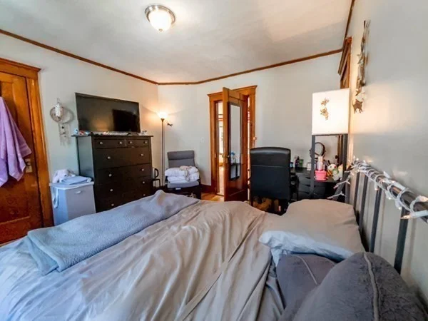 3 bed, 1 bath apartment for rent at 26 St Rose St Unit 1, Jamaica Plain — photo 16 of 40