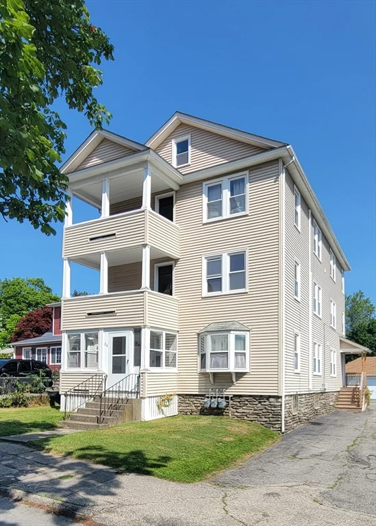2 bed, 1 bath apartment for rent at 26 Stebbins St Unit 2, Worcester — photo 12 of 13