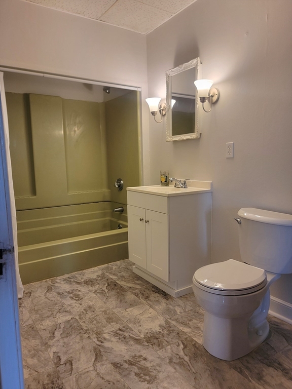 2 bed, 1 bath apartment for rent at 26 Stebbins St Unit 3, Worcester — photo 10 of 12