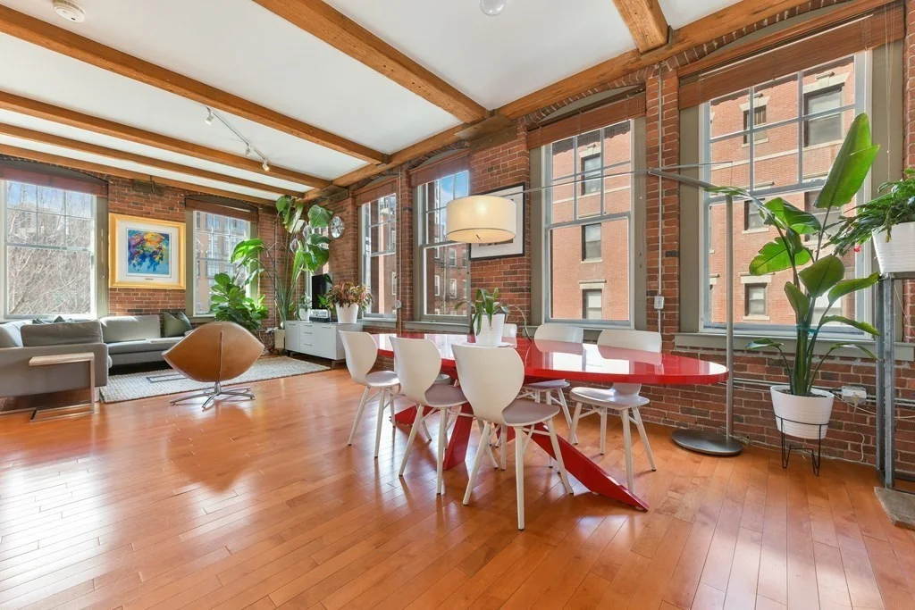 2 bed, 1 bath apartment for rent at 26 Stillman Unit 2-2, North End — photo 2 of 14