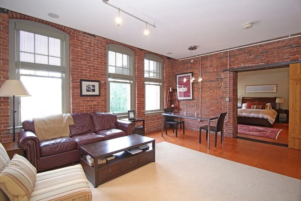 2 bed, 2 bath apartment for rent at 26 Stillman Unit 2-3, North End