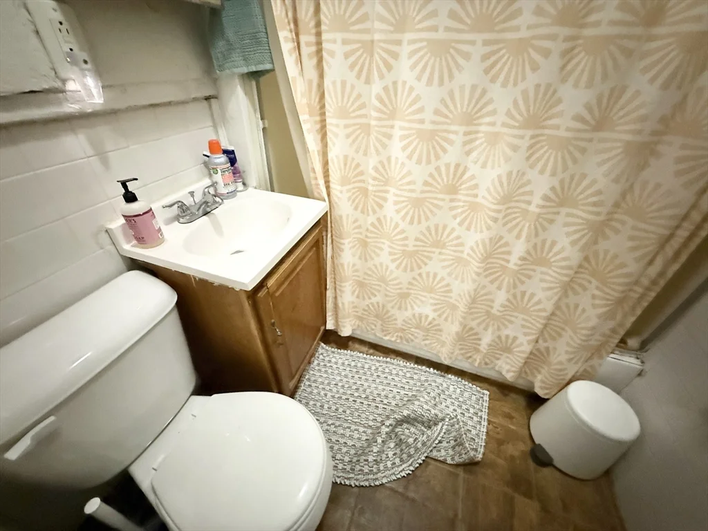 2 bed, 1 bath apartment for rent at 26 Symphony Unit 1, Fenway — photo 8 of 8