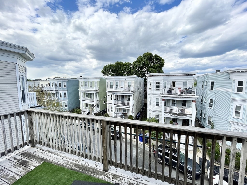 3 bed, 1 bath apartment for rent at 26 Taft Unit 3, Dorchester — photo 13 of 14