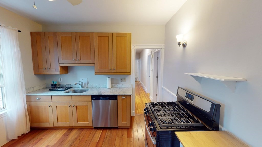 3 bed, 1 bath apartment for rent at 26 Taft Unit 3, Dorchester — photo 1 of 14