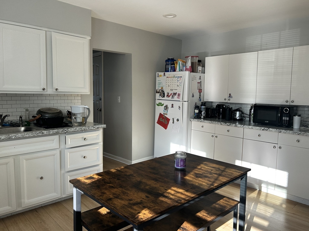 2 bed, 1 bath apartment for rent at 26 Tapley Ave Unit 1, Revere — photo 3 of 10