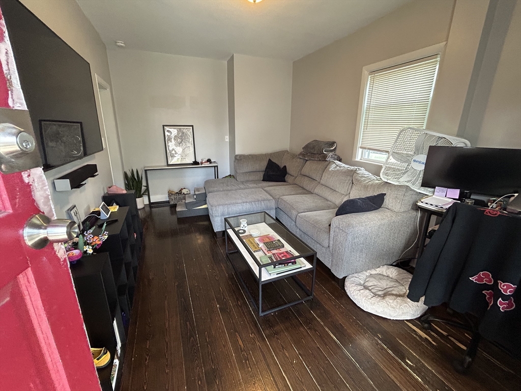 2 bed, 1 bath apartment for rent at 26 Tapley Ave Unit 1, Revere — photo 5 of 10