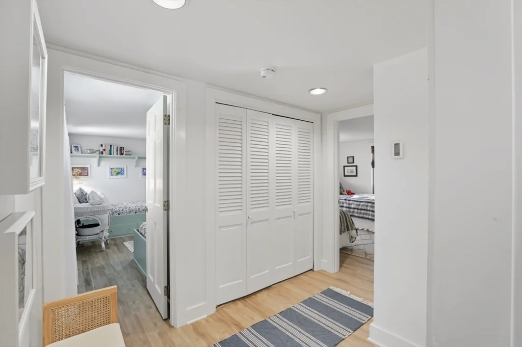 4 bed, 2 bath apartment for rent at 26 Tennessee Ave, Nantucket — photo 12 of 40
