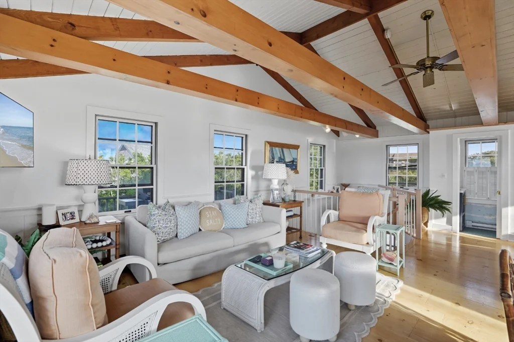 4 bed, 2 bath apartment for rent at 26 Tennessee Ave, Nantucket — photo 14 of 40