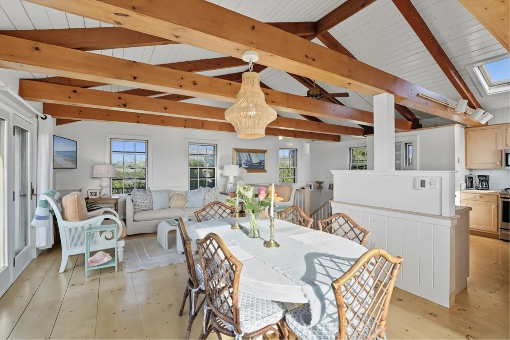 4 bed, 2 bath apartment for rent at 26 Tennessee Ave, Nantucket — photo 22 of 40