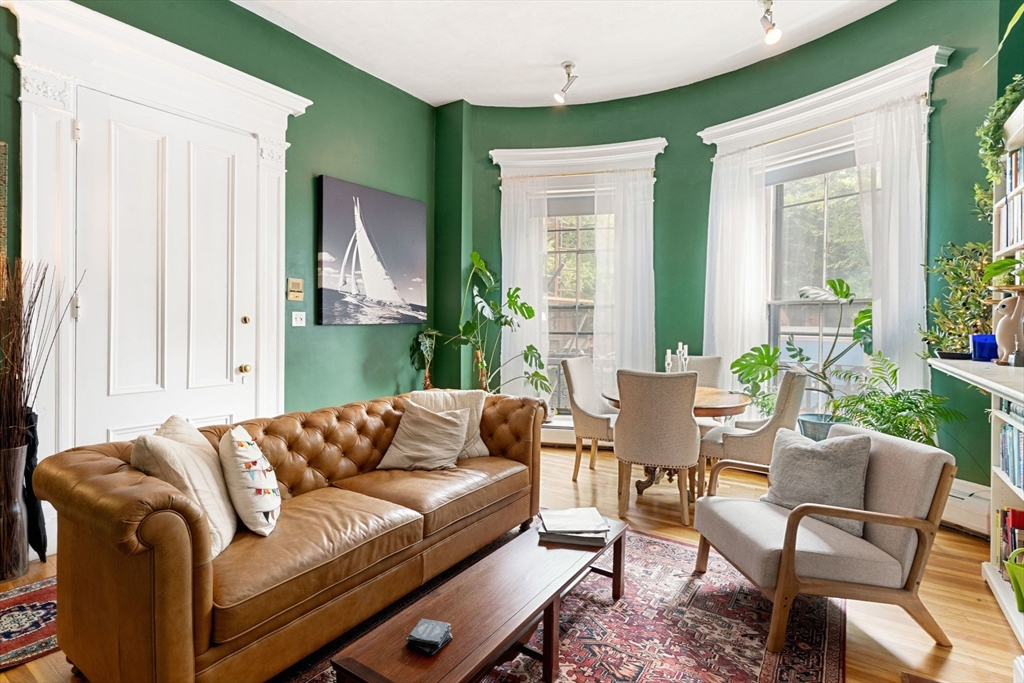 1 bed, 1 bath apartment for rent at 26 Union Park Unit 2, South End — photo 4 of 20