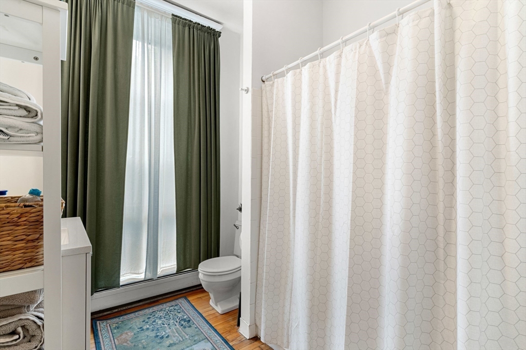 1 bed, 1 bath apartment for rent at 26 Union Park Unit 2, South End — photo 12 of 20