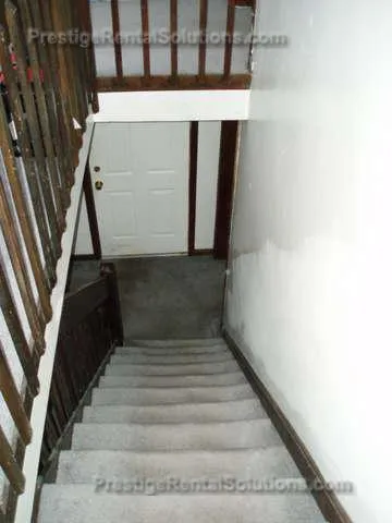 3 bed, 1 bath apartment for rent at 26 Union St Unit 1, Brighton — photo 7 of 10