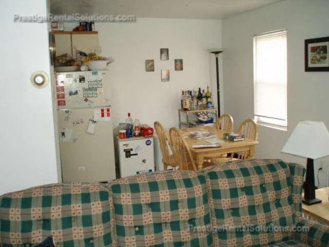 3 bed, 1 bath apartment for rent at 26 Union St Unit 1, Brighton — photo 8 of 10