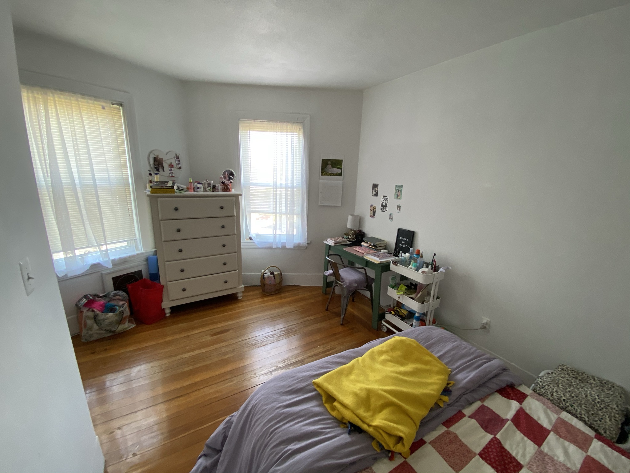 3 bed, 1 bath apartment for rent at 26 Union St Unit 3, Brighton — photo 7 of 21