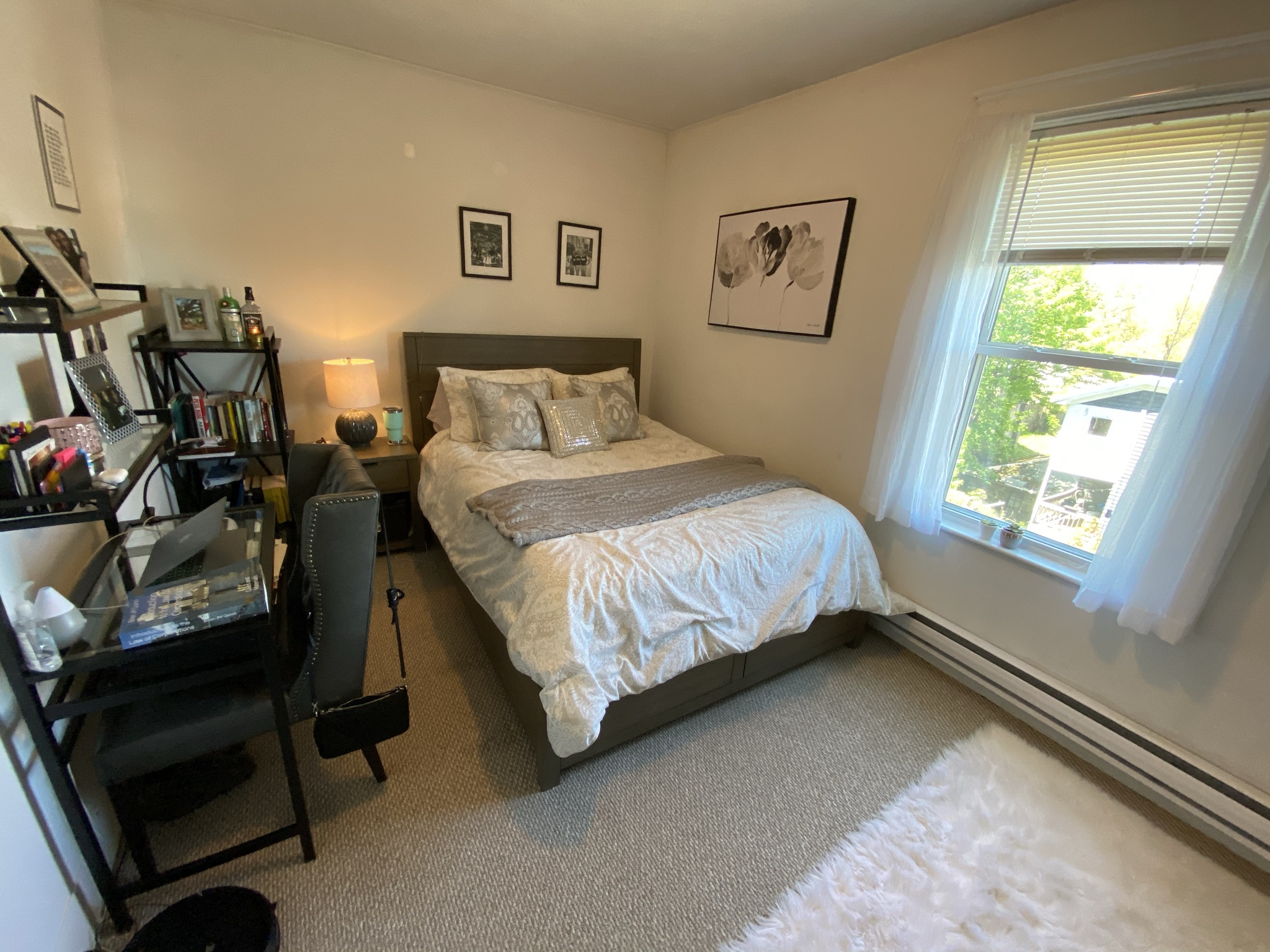 3 bed, 1 bath apartment for rent at 26 Union St Unit 3, Brighton — photo 8 of 21