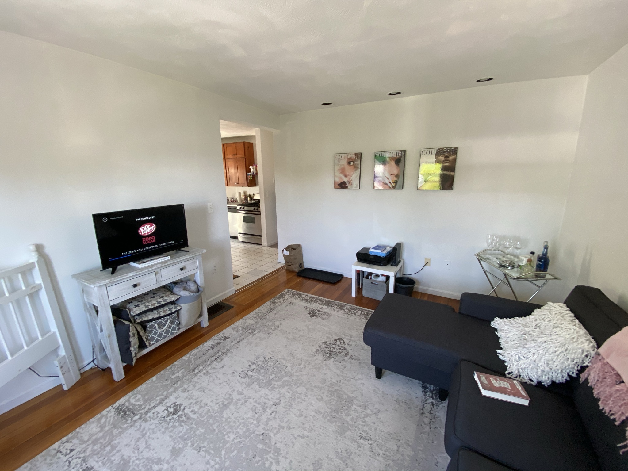 3 bed, 1 bath apartment for rent at 26 Union St Unit 3, Brighton — photo 19 of 21