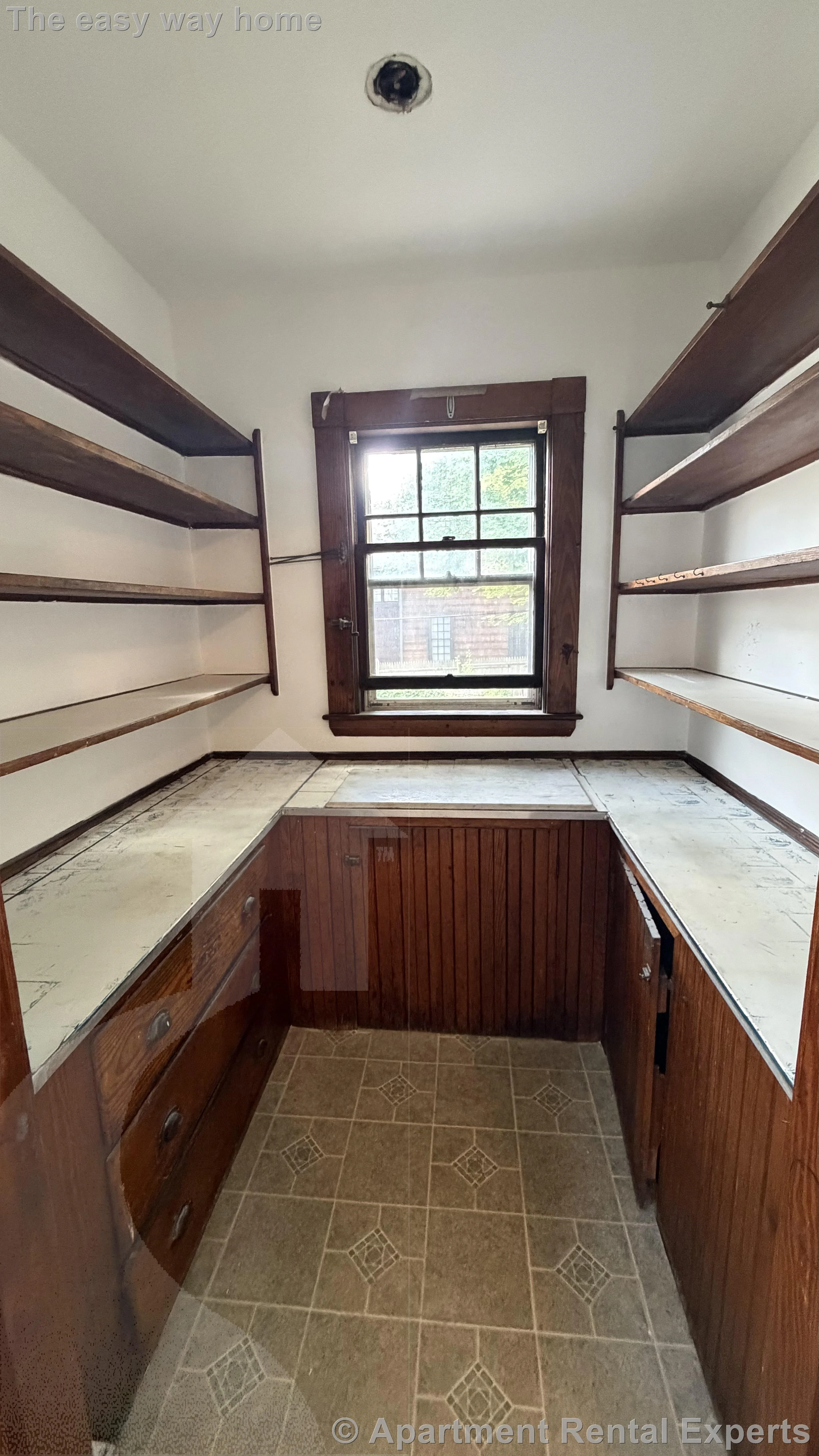 3 bed, 1 bath apartment for rent at 26 Upland Rd Unit 2, Porter Square — photo 3 of 18