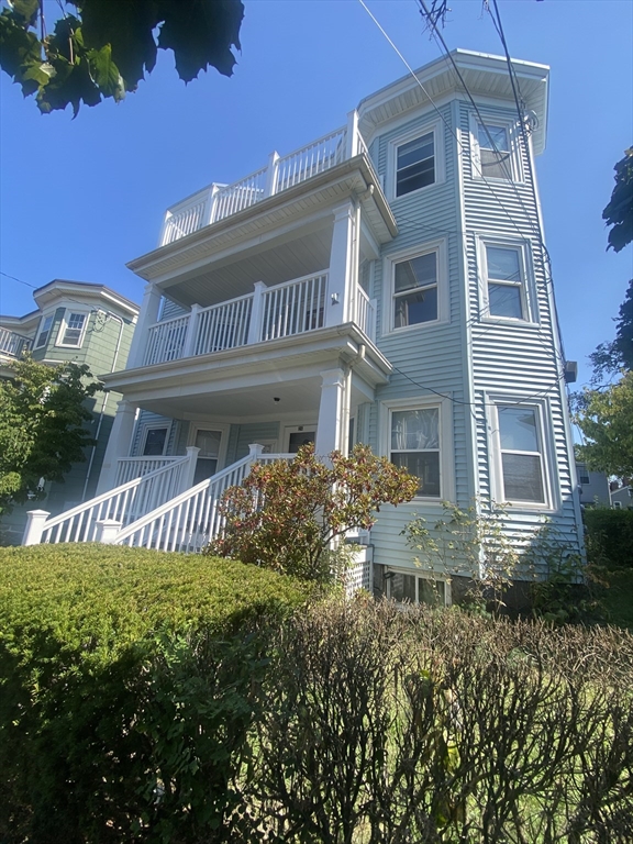 3 bed, 1 bath apartment for rent at 26 Verdun Unit 2, Dorchester — photo 3 of 18